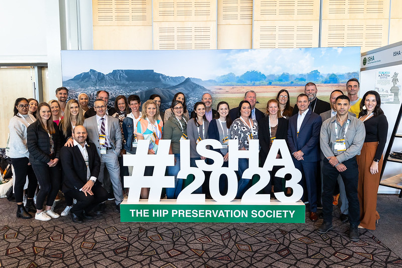 The ISHA Physiotherapy Committee poses for a photo with delegates of the dedicated Physiotherapy Education Programme as part of the 2023 Annual Scientific Meeting of ISHA - The Hip Preservation Society in Cape Town, South Africa